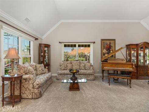 181 S Canyon Crest Drive, Anaheim Hills, CA