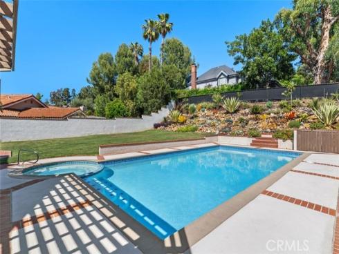 181 S Canyon Crest Drive, Anaheim Hills, CA