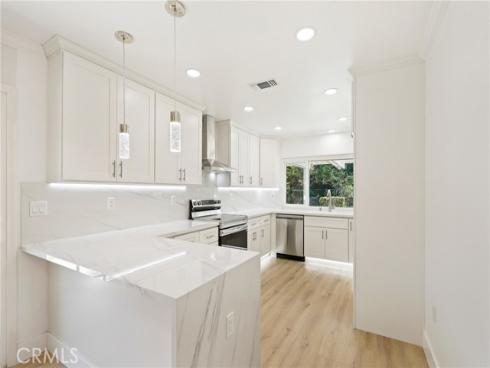 412 S Oakgrove Circle, Anaheim Hills, CA