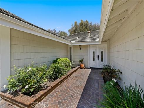 412 S Oakgrove Circle, Anaheim Hills, CA