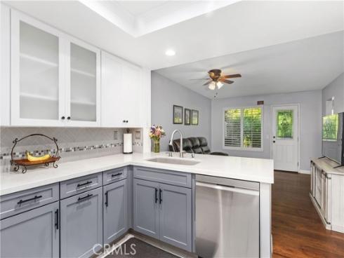 830 S Amber Lane, Anaheim Hills, CA