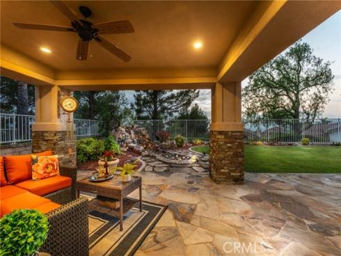 530 S Laureltree Drive, Anaheim Hills, CA