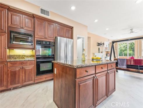 8180 E Brookdale Lane, Anaheim Hills, CA