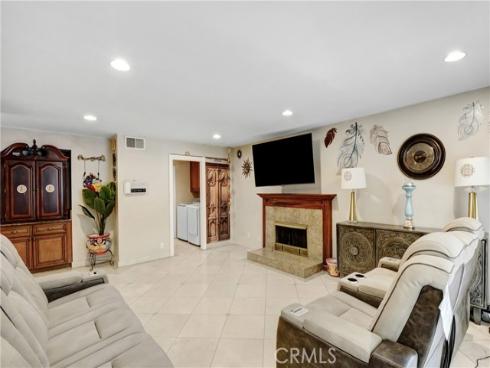 7436 E Woodsboro Avenue, Anaheim Hills, CA