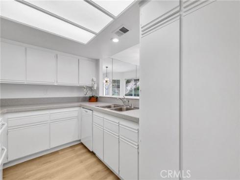 1005 S Rising Sun Court, Anaheim Hills, CA