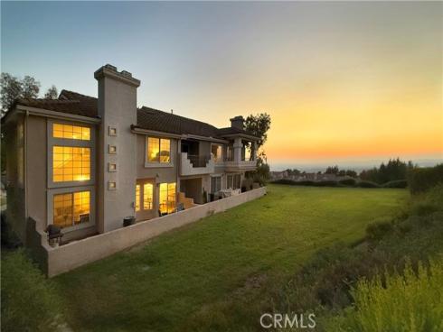 1005 S Rising Sun Court, Anaheim Hills, CA