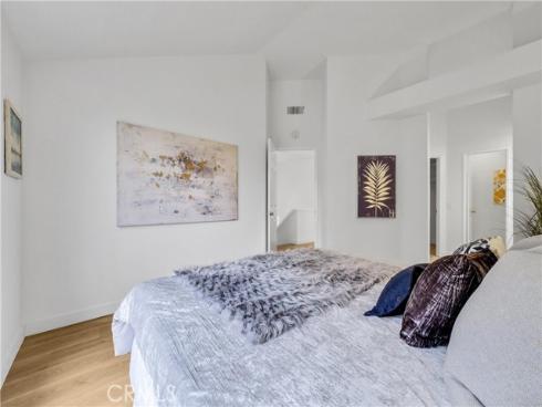 1005 S Rising Sun Court, Anaheim Hills, CA