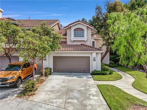 1005 S Rising Sun Court, Anaheim Hills, CA