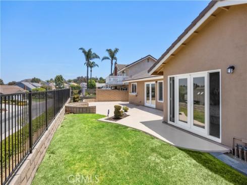 1084 S Burlwood Drive, Anaheim Hills, CA