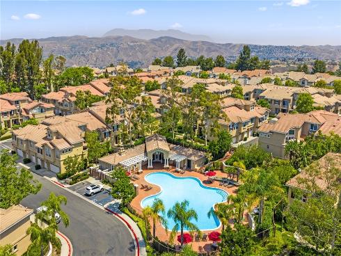 1043 S Saint Tropez Avenue, Anaheim Hills, CA