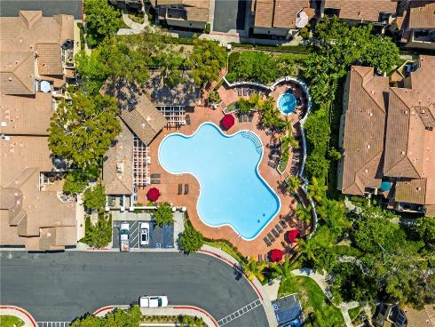 1043 S Saint Tropez Avenue, Anaheim Hills, CA