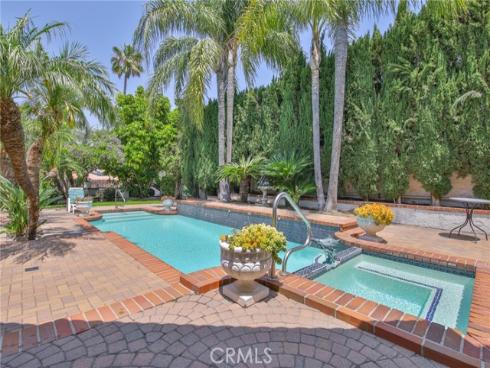 7680 E Eucalyptus Way, Anaheim Hills, CA