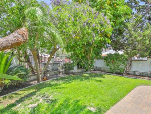 7680 E Eucalyptus Way, Anaheim Hills, CA