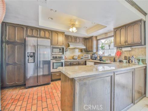 7680 E Eucalyptus Way, Anaheim Hills, CA