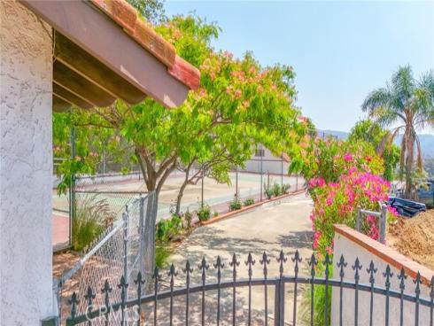 7680 E Eucalyptus Way, Anaheim Hills, CA