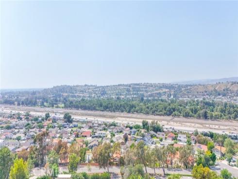 7680 E Eucalyptus Way, Anaheim Hills, CA