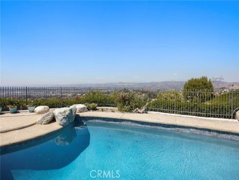 720 S Bunting Court, Anaheim Hills, CA