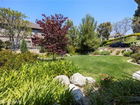 720 S Bunting Court, Anaheim Hills, CA