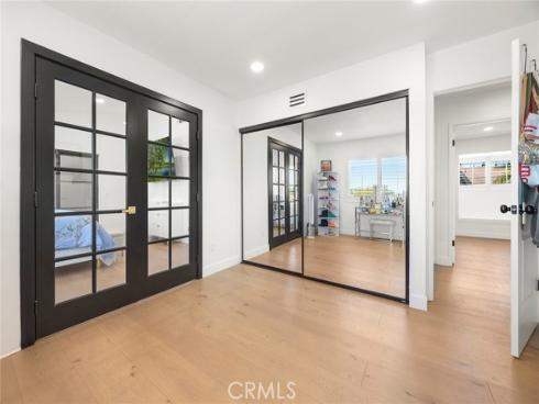 1041 S Falling Leaf   Circle, Anaheim Hills, CA