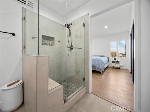 1041 S Falling Leaf   Circle, Anaheim Hills, CA