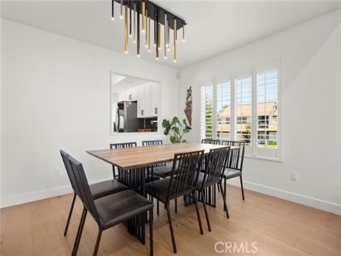 1041 S Falling Leaf   Circle, Anaheim Hills, CA