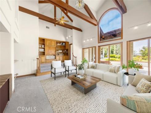 7580 E Martella Lane, Anaheim Hills, CA