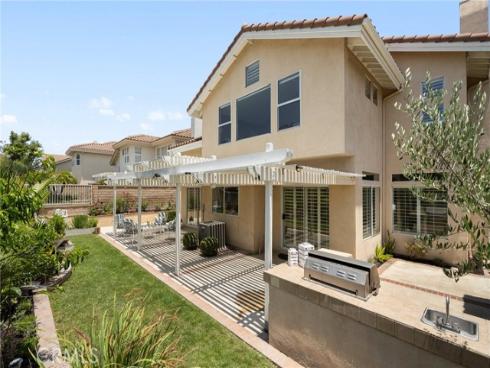 405 S Laureltree Drive , Anaheim Hills, CA
