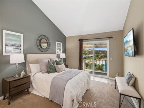 7012 E Viewpoint Lane, Anaheim Hills, CA