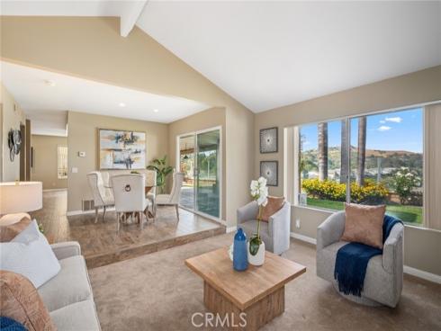 7012 E Viewpoint Lane, Anaheim Hills, CA
