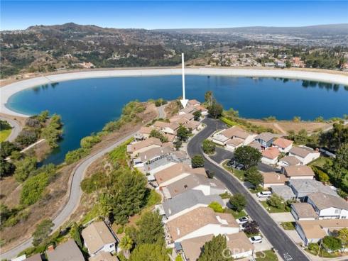 7012 E Viewpoint Lane, Anaheim Hills, CA