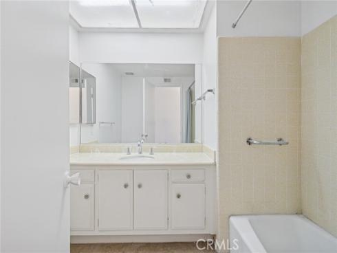 6890 E Georgetown Circle, Anaheim Hills, CA