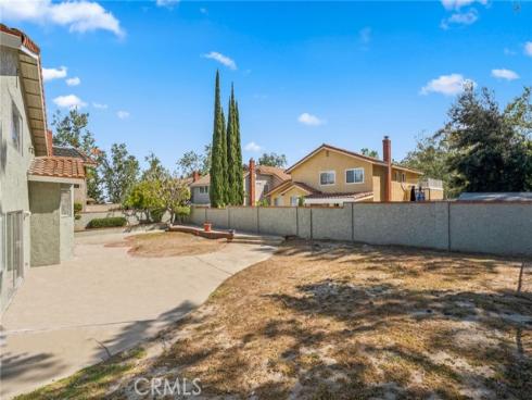 6890 E Georgetown Circle, Anaheim Hills, CA