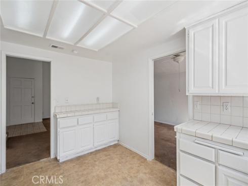 6890 E Georgetown Circle, Anaheim Hills, CA