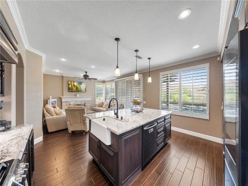 951 S Creekview Lane, Anaheim Hills, CA