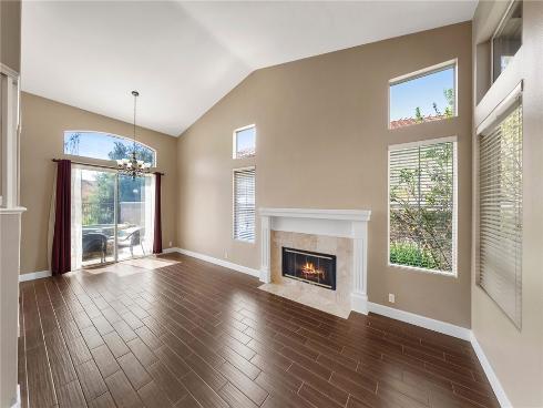 951 S Creekview Lane, Anaheim Hills, CA