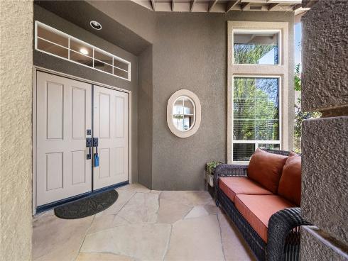 951 S Creekview Lane, Anaheim Hills, CA