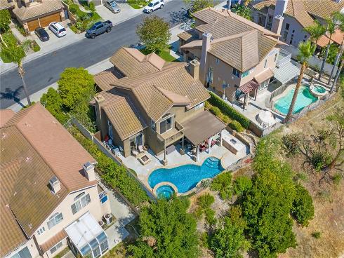 951 S Creekview Lane, Anaheim Hills, CA