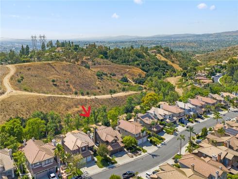 951 S Creekview   Lane, Anaheim Hills, CA