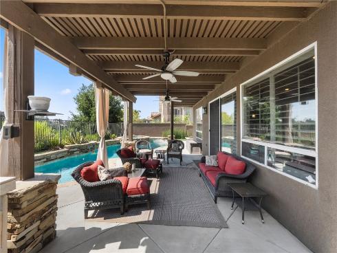 951 S Creekview Lane, Anaheim Hills, CA