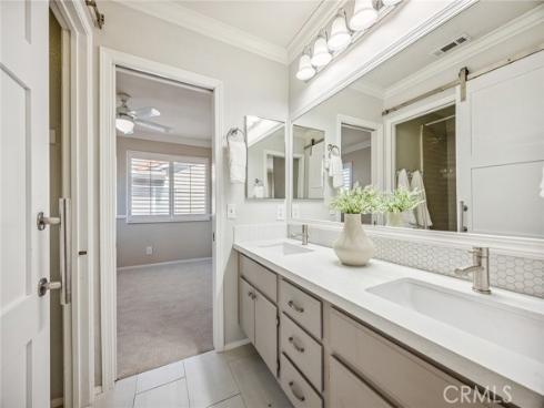 8850 E Cloudview Way, Anaheim Hills, CA