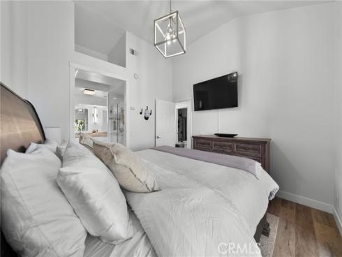 1045 S Daybreak Court, Anaheim Hills, CA