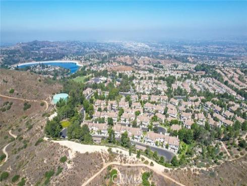 1045 S Daybreak   Court, Anaheim Hills, CA