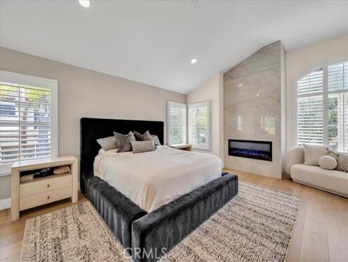 712 S Lost Canyon Road, Anaheim Hills, CA