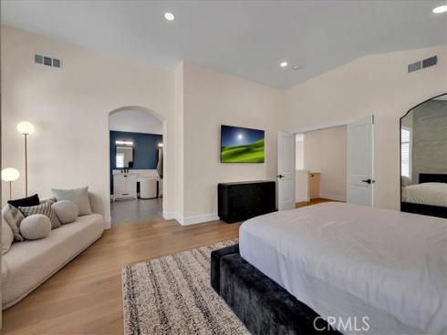 712 S Lost Canyon Road, Anaheim Hills, CA