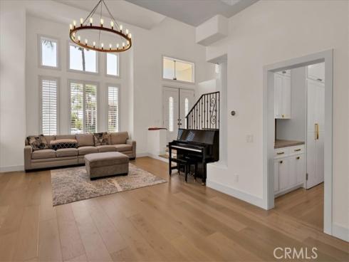 712 S Lost Canyon Road, Anaheim Hills, CA