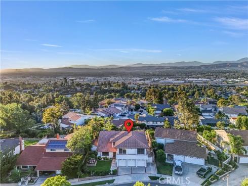 5215 E Rolling Hills Drive, Anaheim Hills, CA