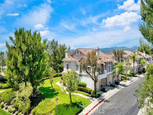 1099 S Sundance Drive, Anaheim Hills, CA