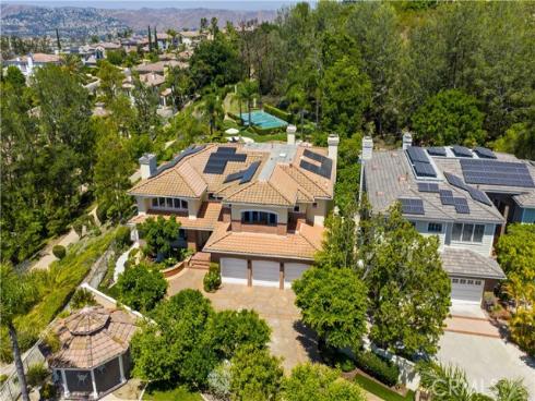 8125 E Oxley Court, Anaheim Hills, CA