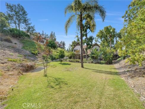 6136 E Morningview 31 Drive, Anaheim Hills, CA