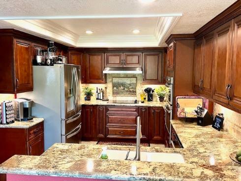 6136 E Morningview 31 Drive, Anaheim Hills, CA